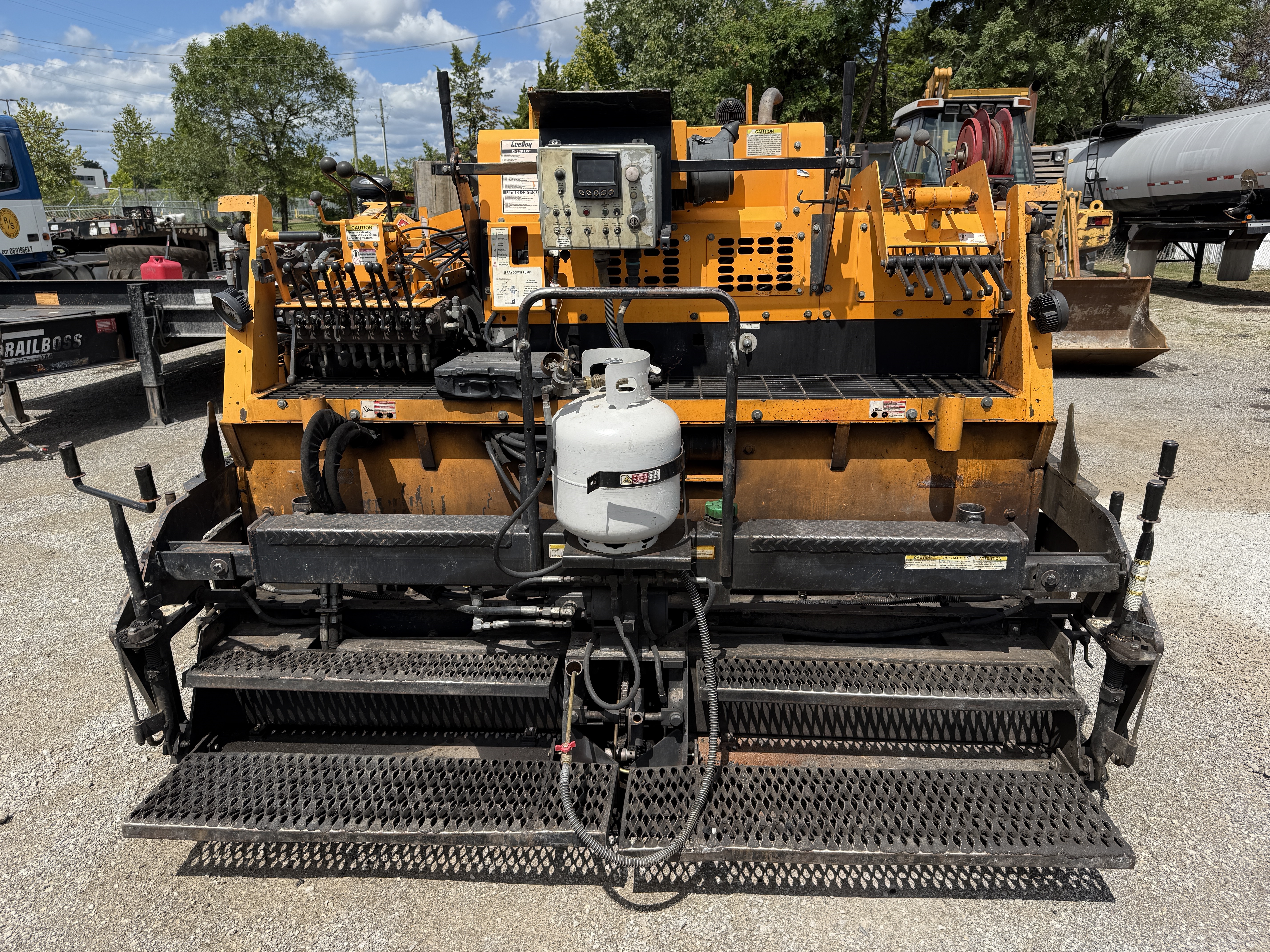 2016 LEEBOY 8500D - Image 4