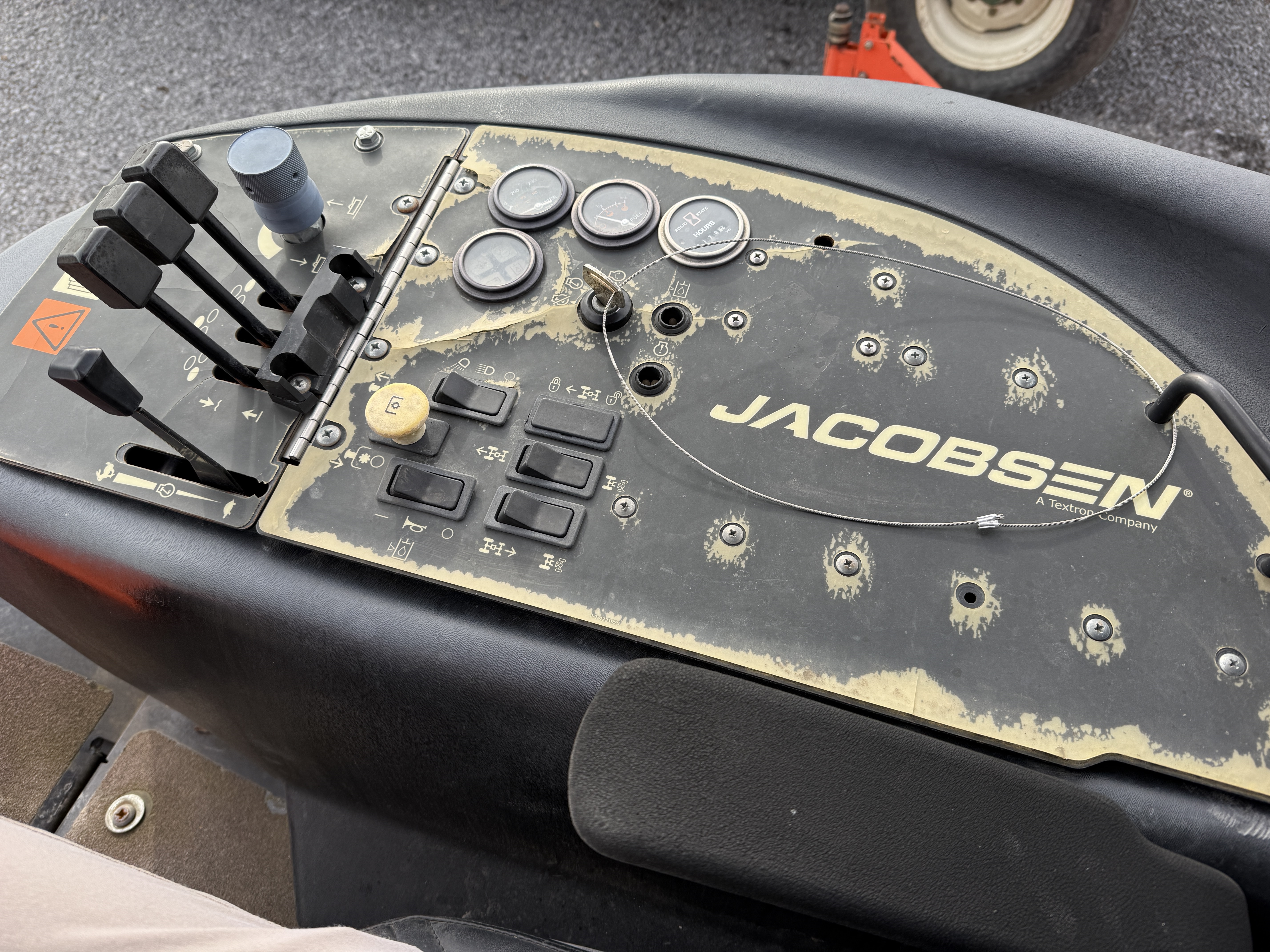 2014 JACOBSEN HR9016T - Image 27