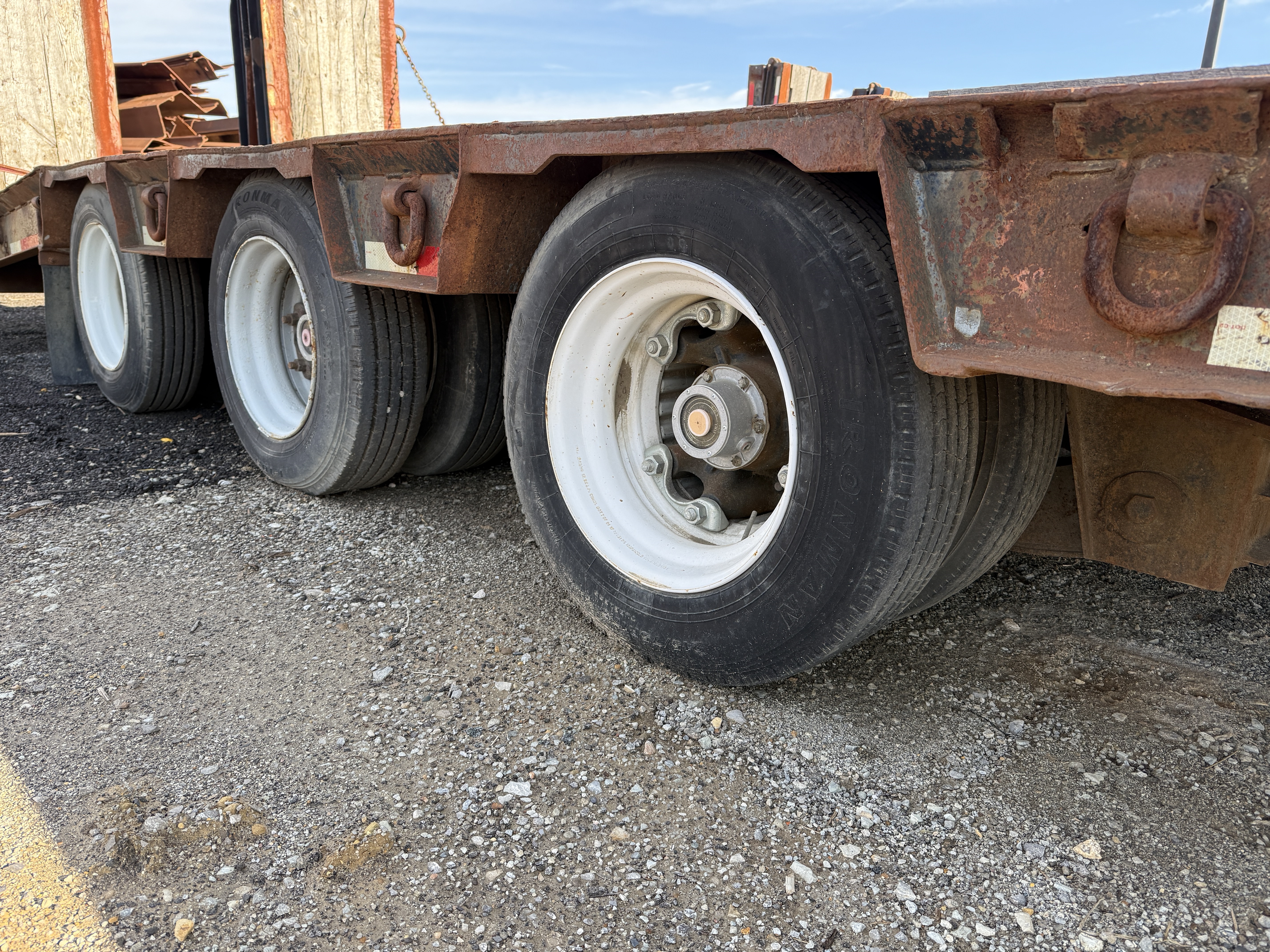 1994 ETNYRE Paver Special - Image 5