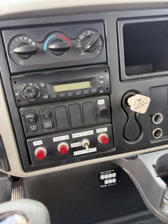 2010 IMT 5200 Series Model 780 - Image 31