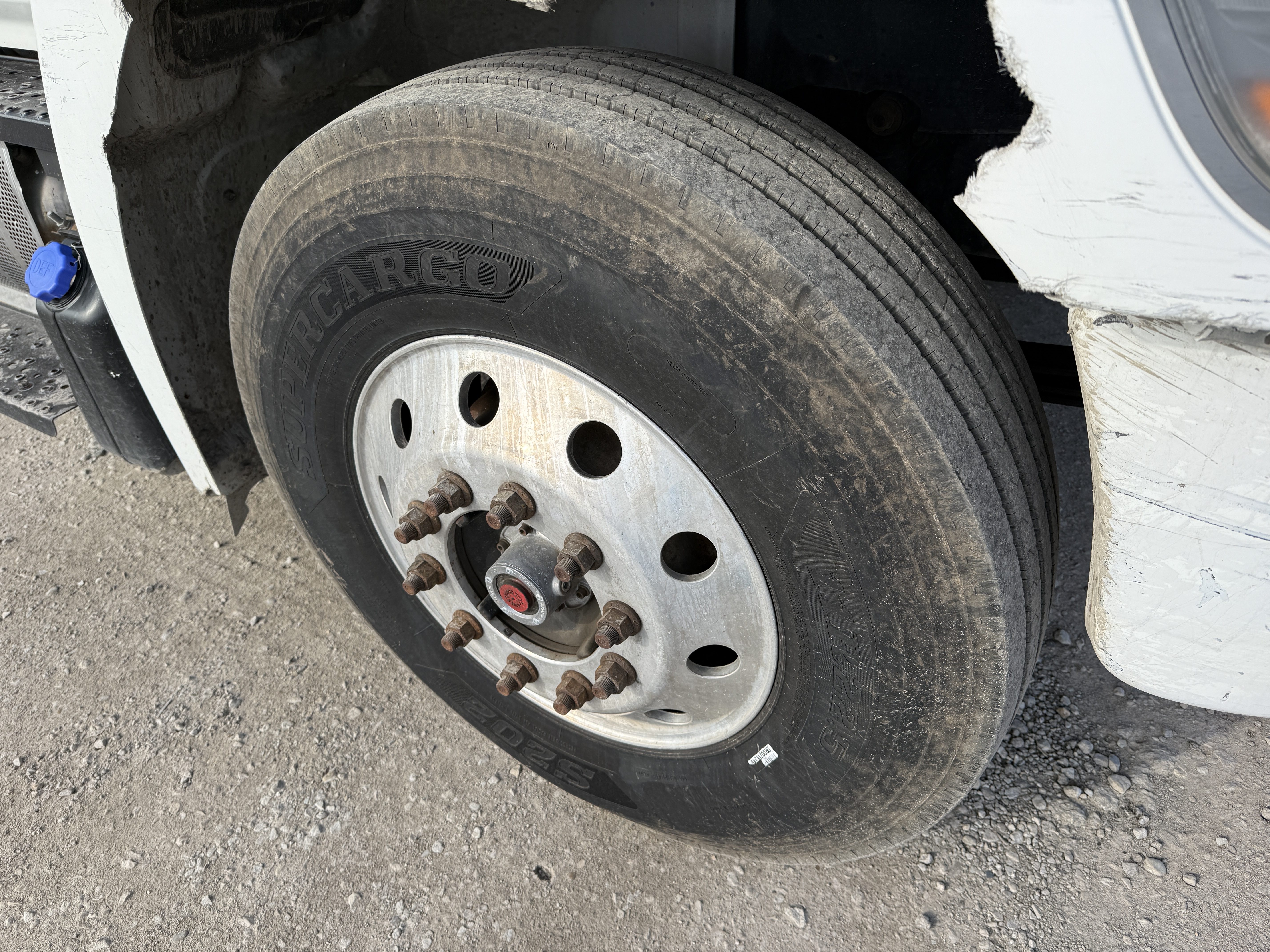 2019 HINO 268A - Image 25