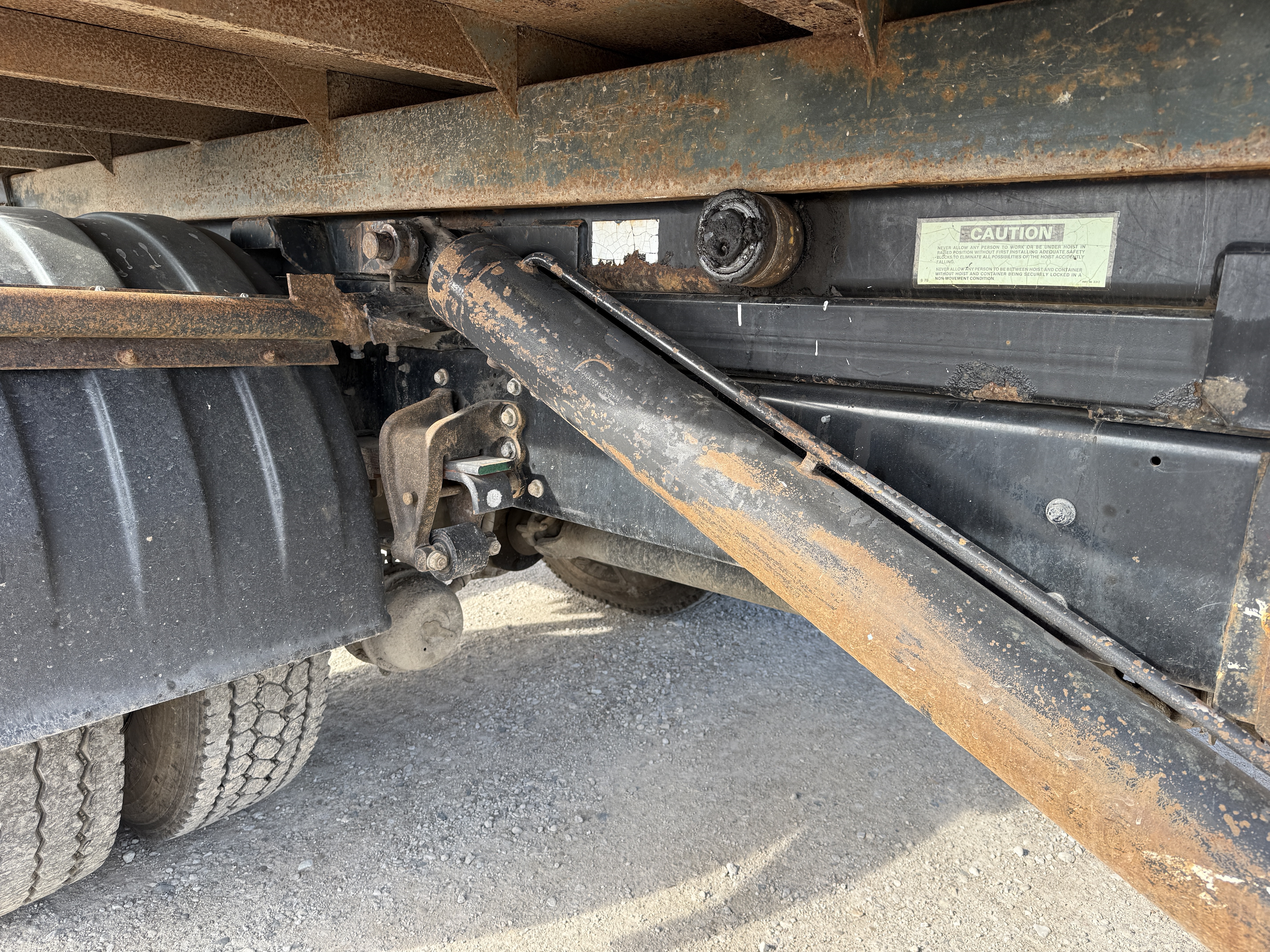 2019 HINO 268A - Image 21