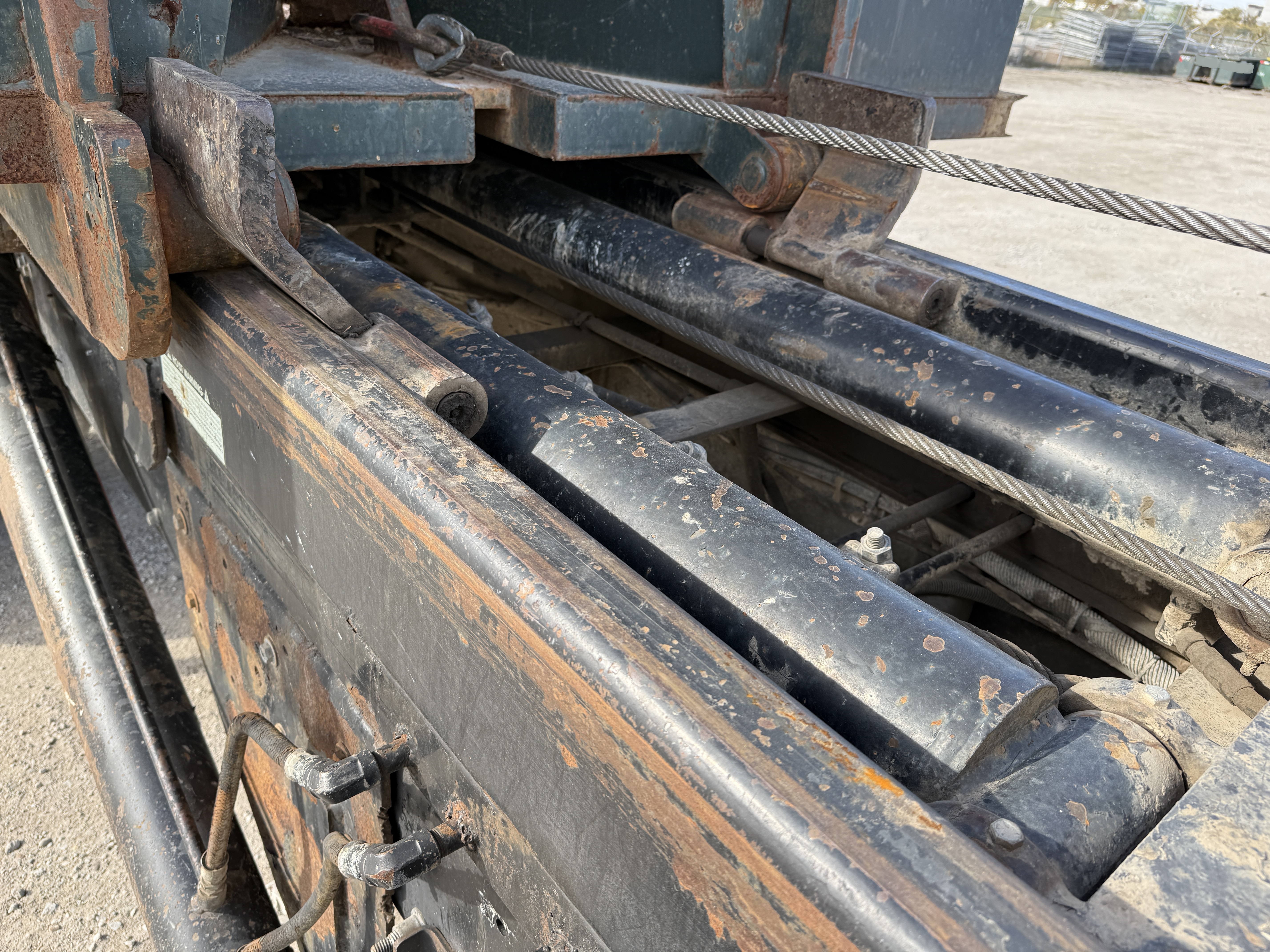 2019 HINO 268A - Image 24