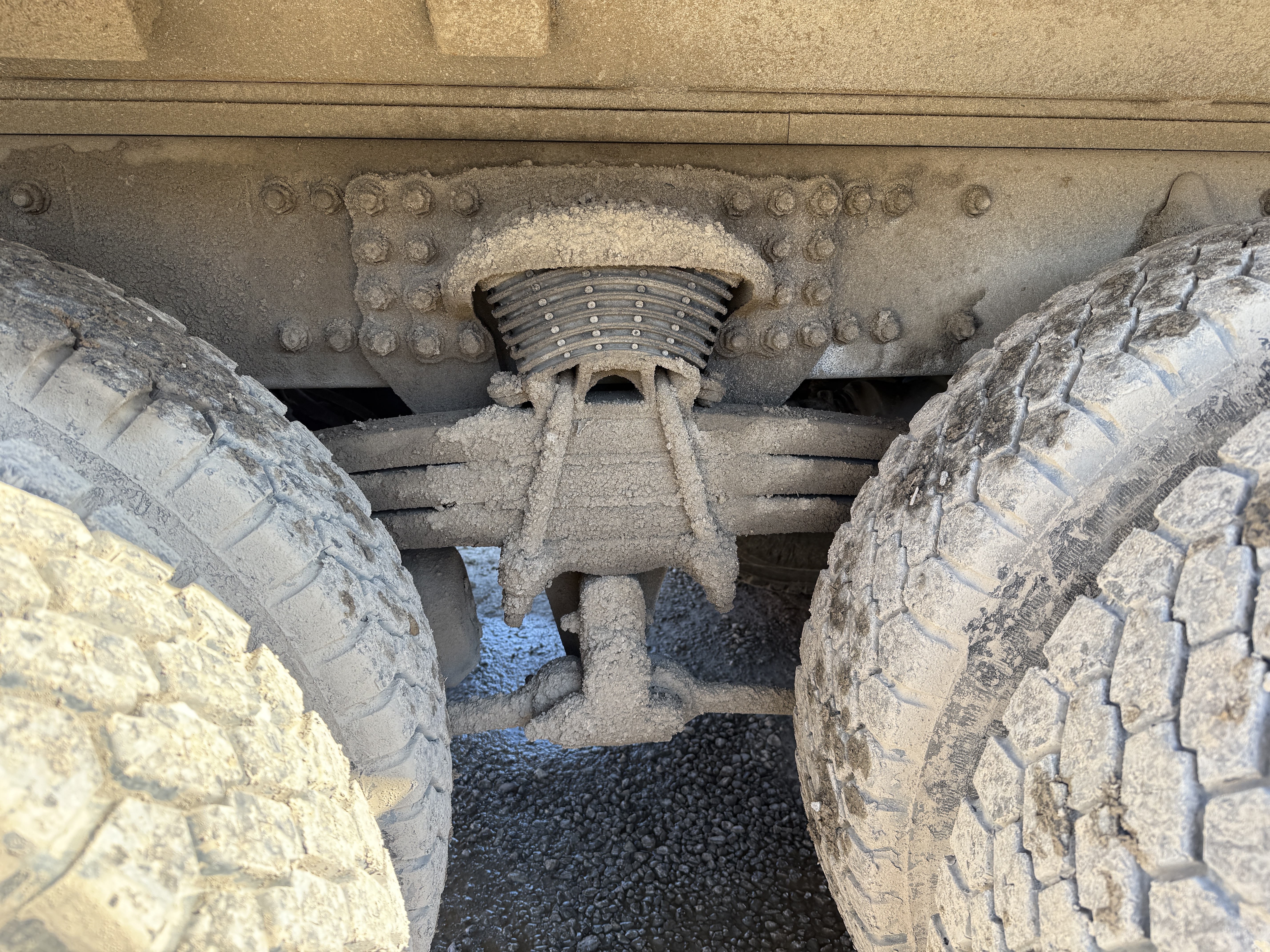 2023 WESTERN STAR 4700 SB - view 19 of 23