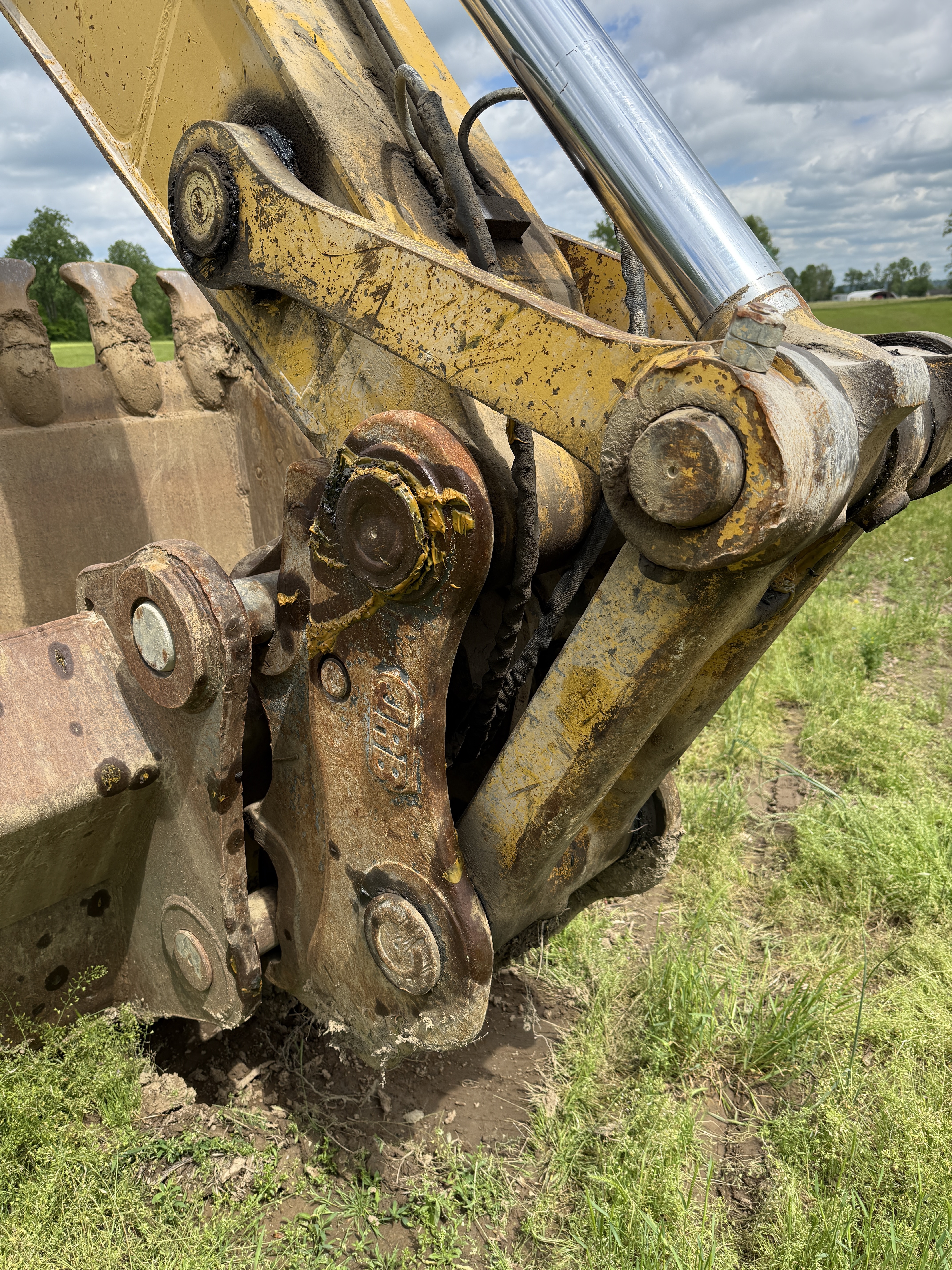 2012 KOMATSU PC360LC-10 - Image 15