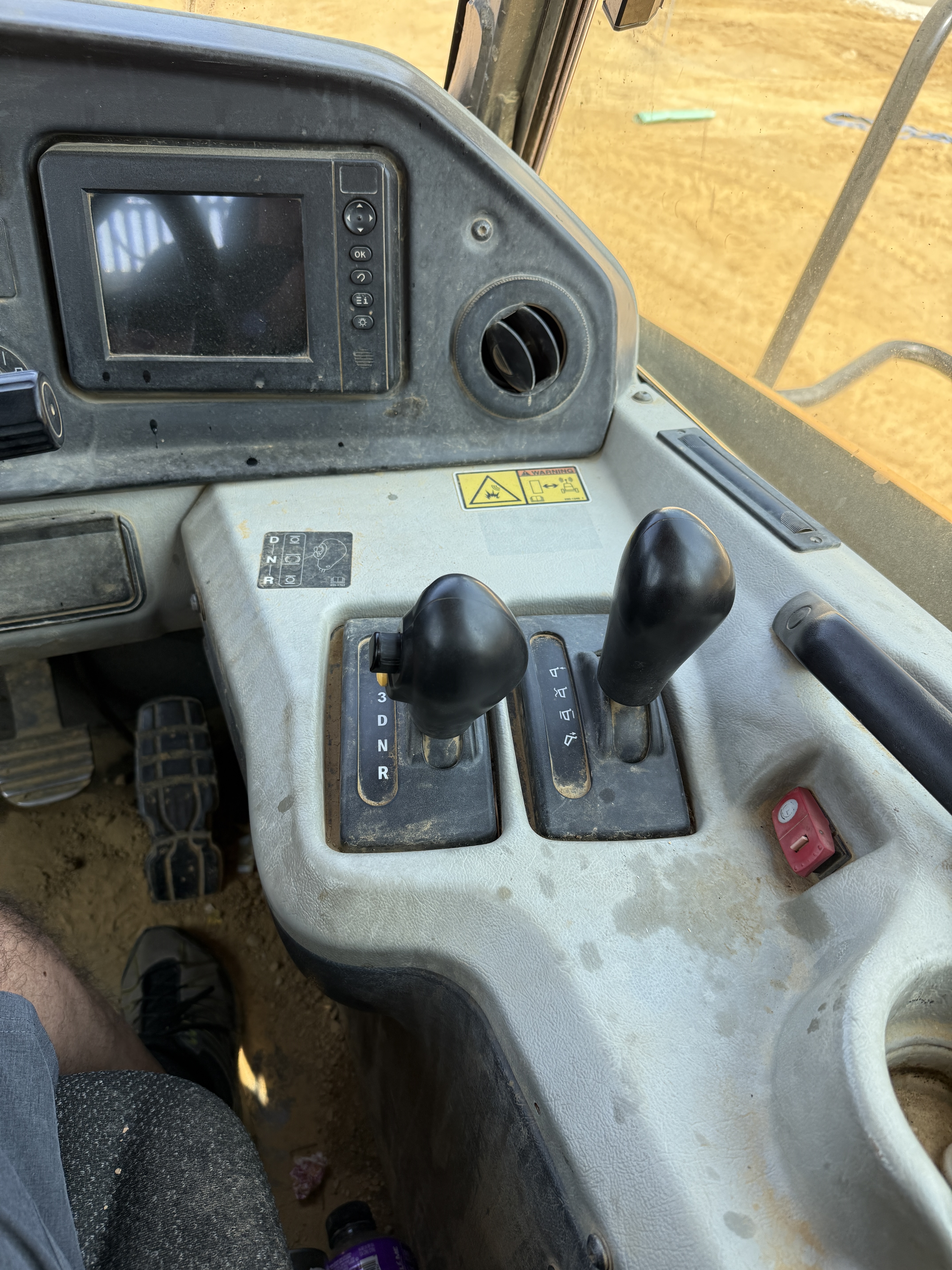 2017 CATERPILLAR 745C - view 15 of 33