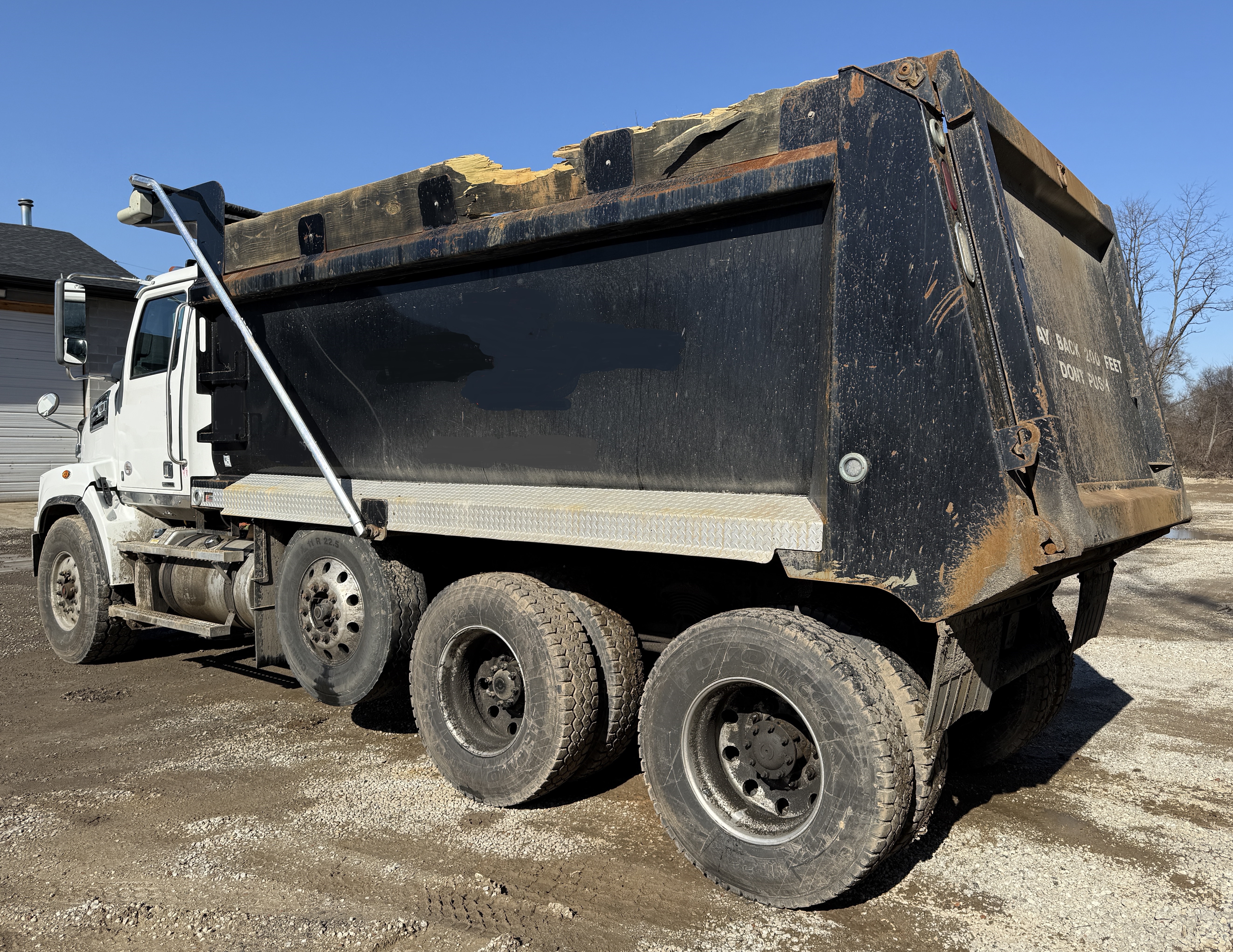 2022 WESTERN STAR 4700 SB - view 2 of 23