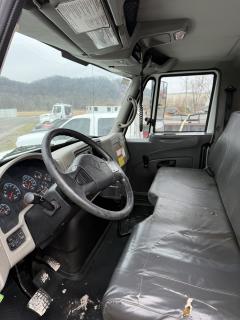 2010 INTERNATIONAL 4300 SBA - Image 34