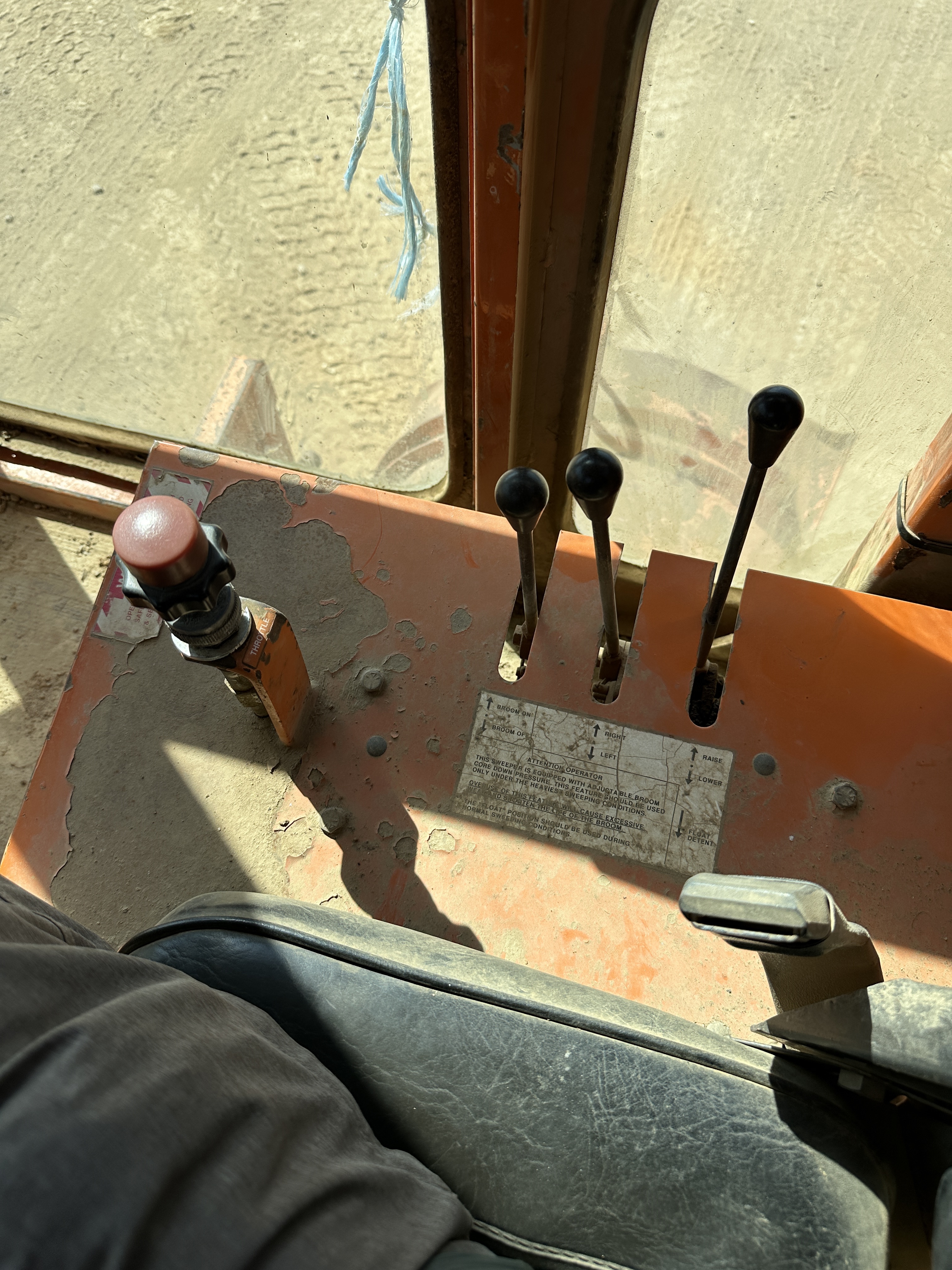 1998 BROCE RC350 - view 9 of 24