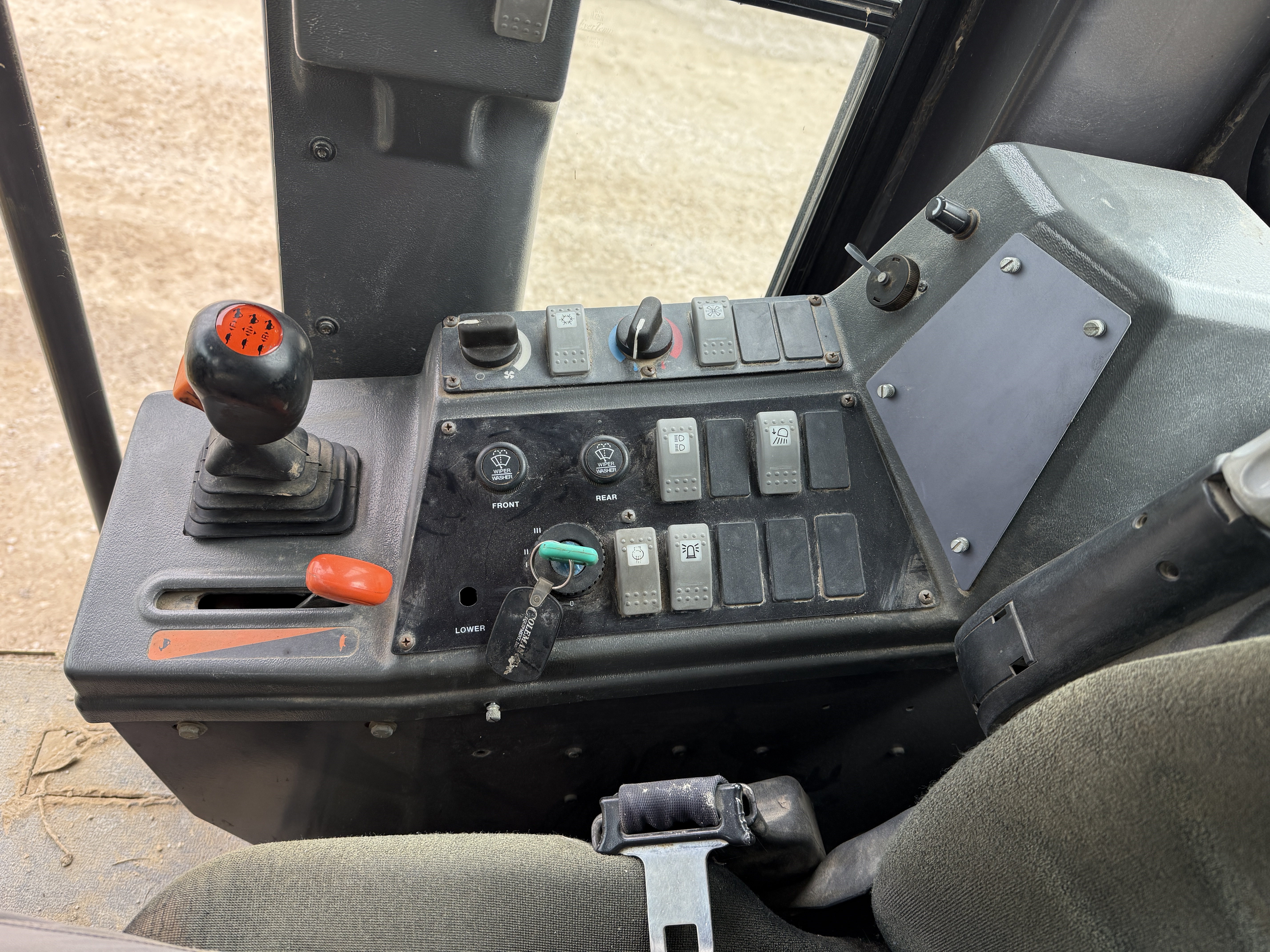 2005 VOLVO G730B - Image 9