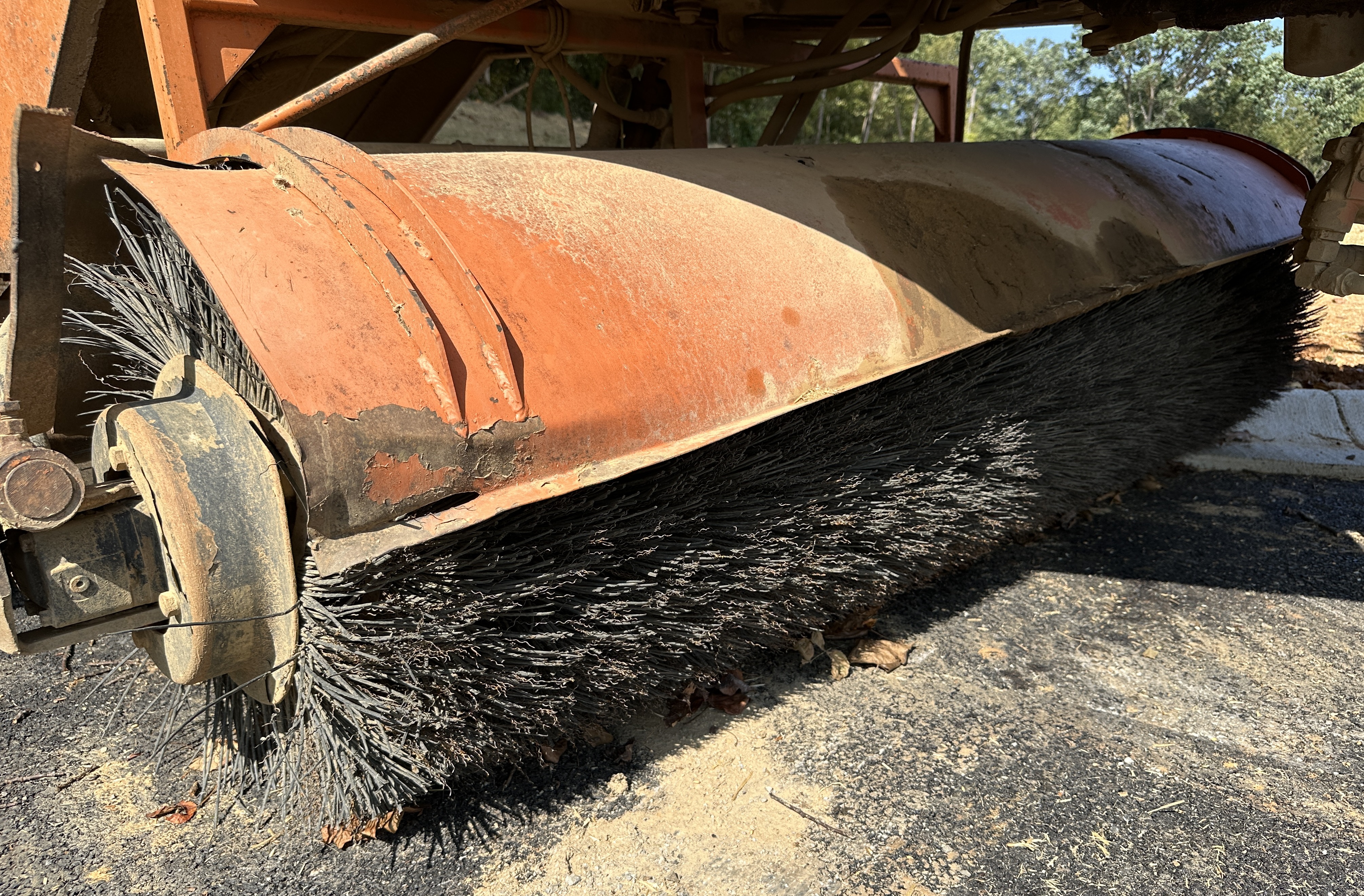 1996 BROCE RC300 - view 15 of 23