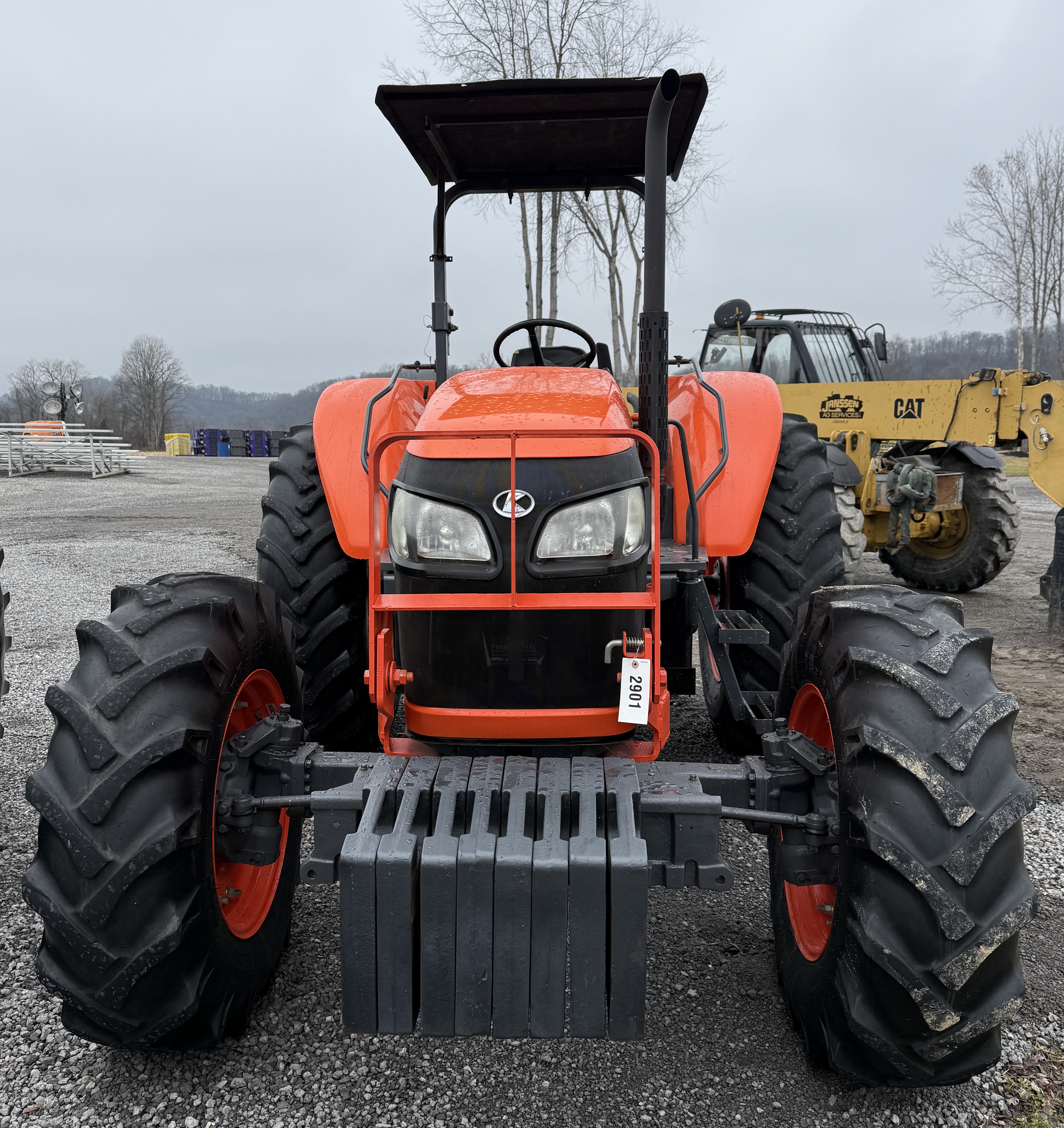 2014 KUBOTA M108S - view 7 of 19