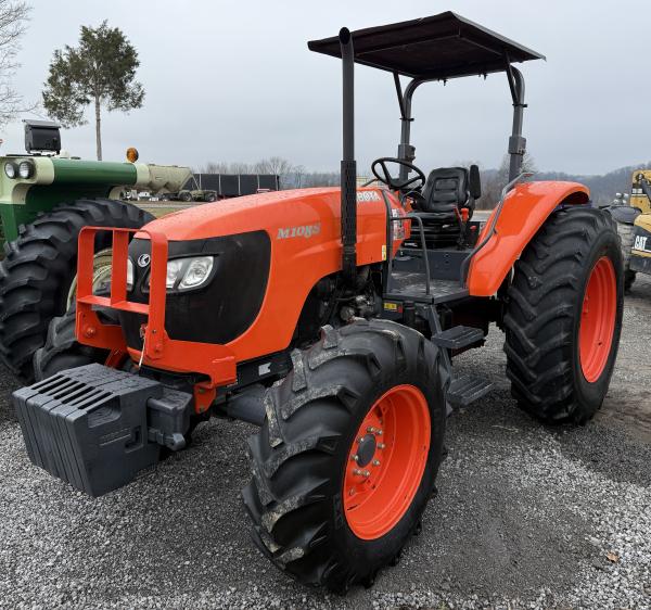 2014 KUBOTA M108S