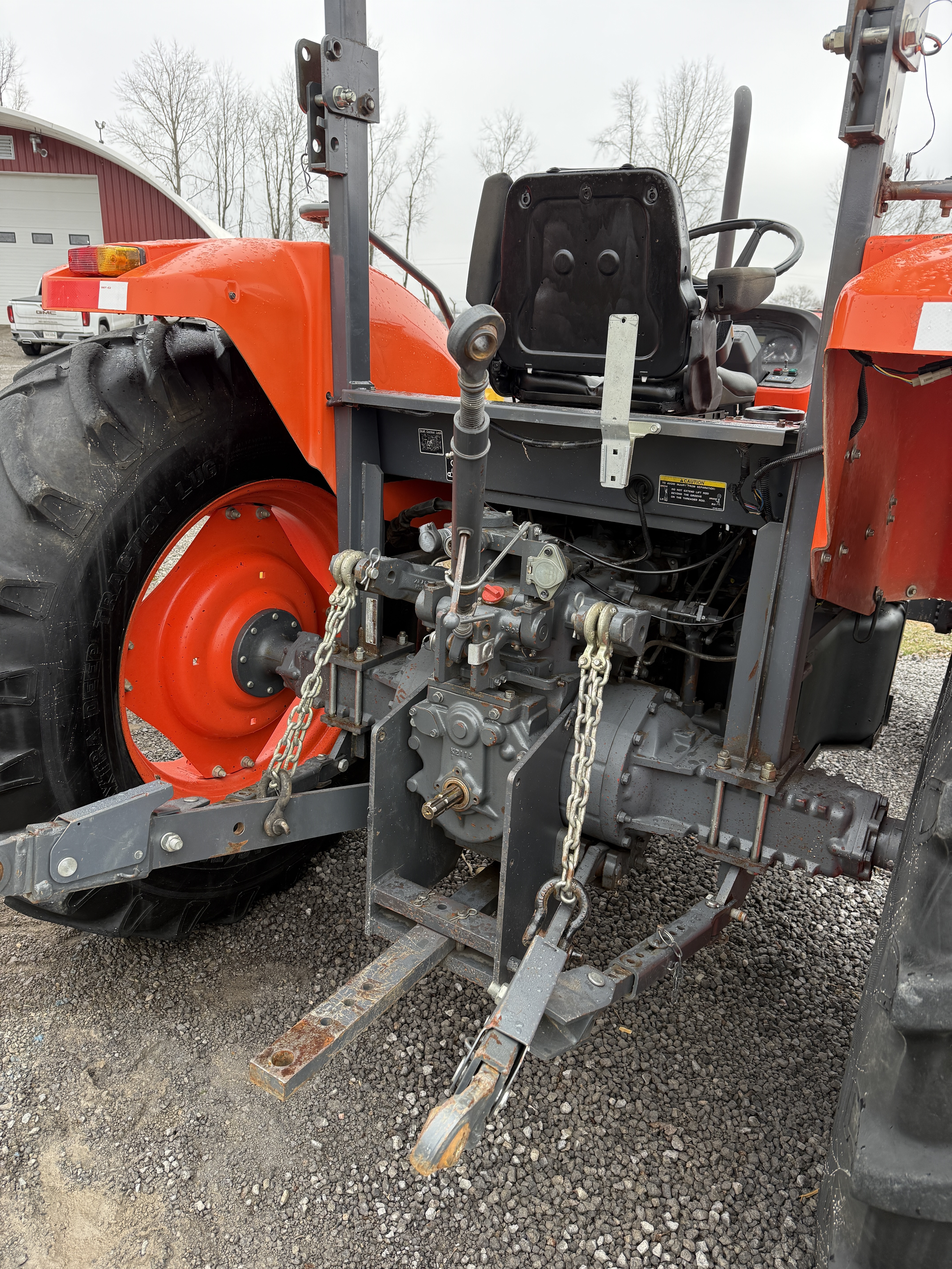 2014 KUBOTA M108S - view 9 of 19