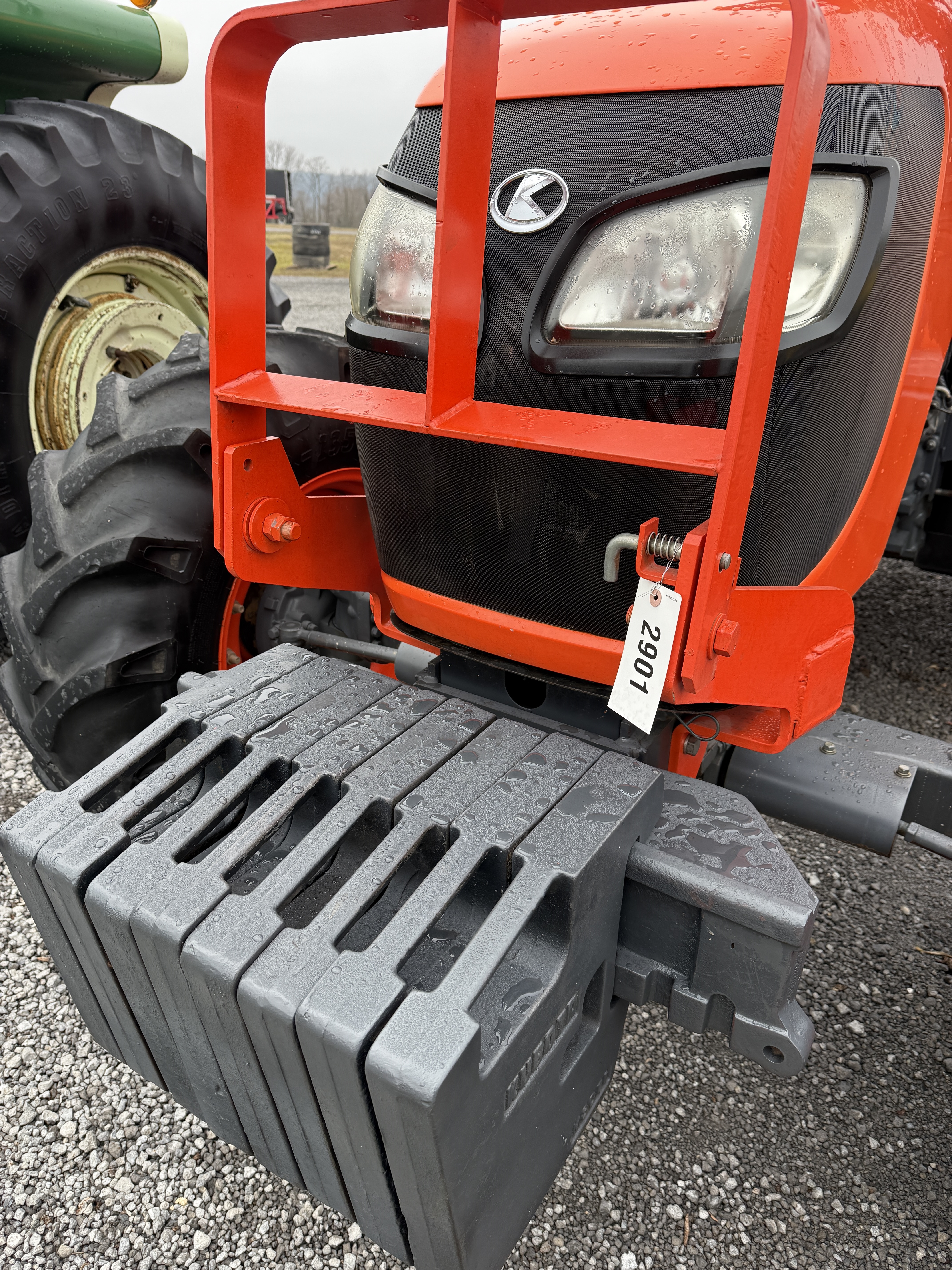 2014 KUBOTA M108S - view 13 of 19