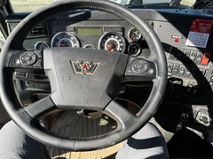 2022 WESTERN STAR 4700 SBA - Image 8