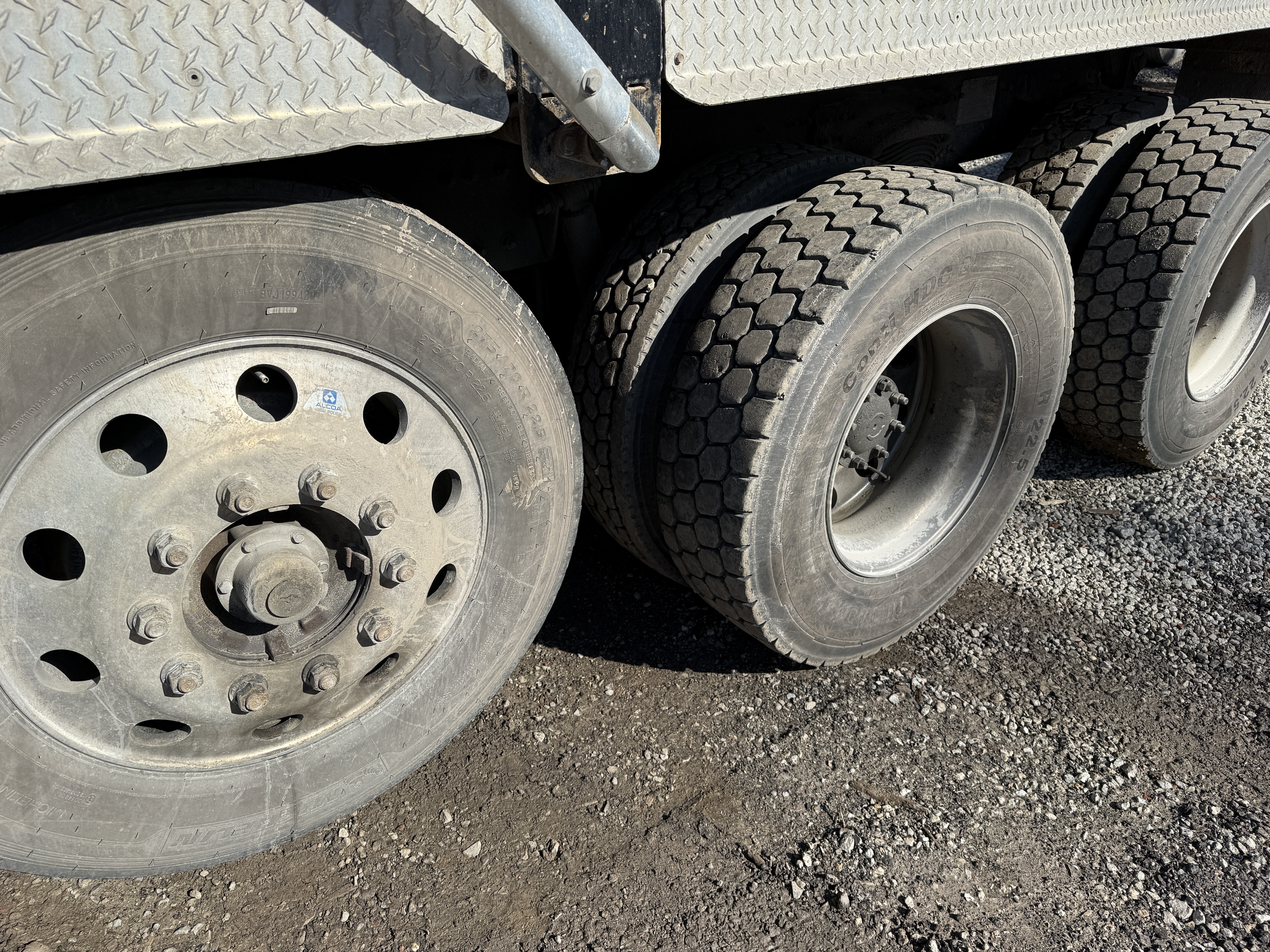 2022 WESTERN STAR 4700 SBA - Image 14