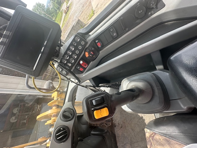 2019 CATERPILLAR 930M - view 9 of 22