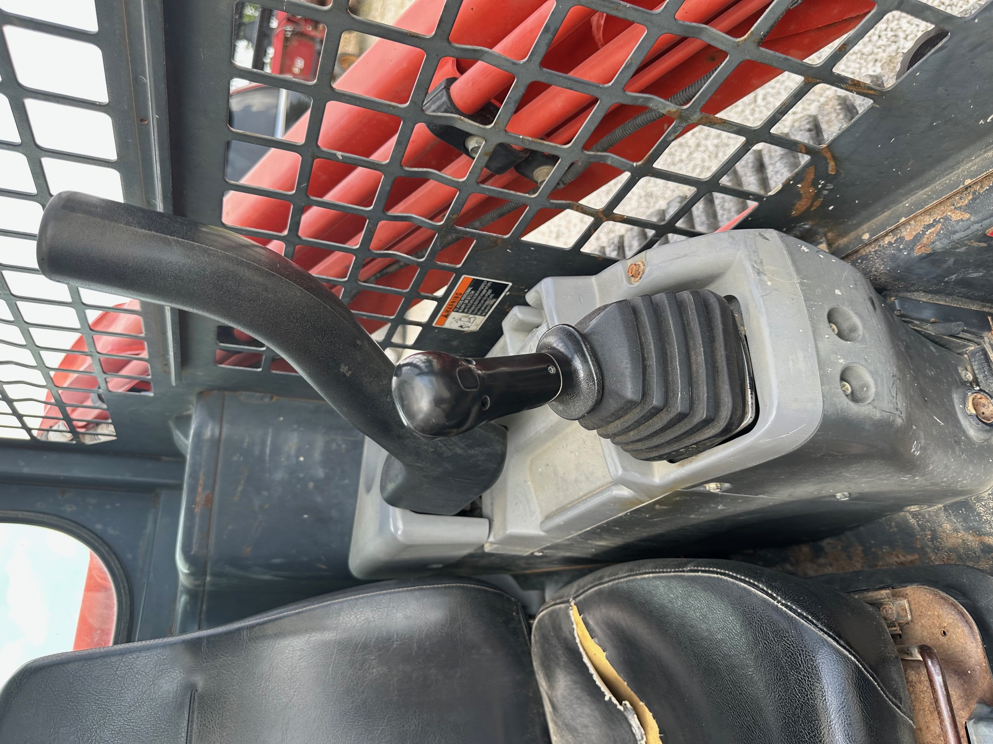 2012 KUBOTA SVL75 - view 16 of 19