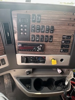 2016 FREIGHTLINER 122SD - Image 7