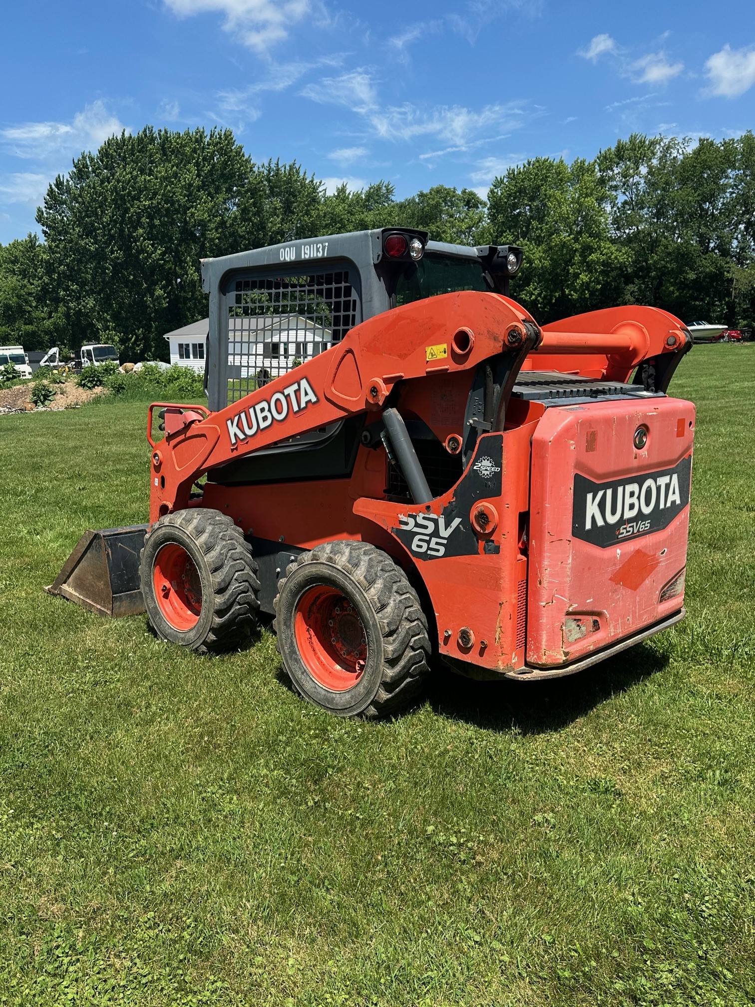 2017 KUBOTA SSV65 - view 1 of 15