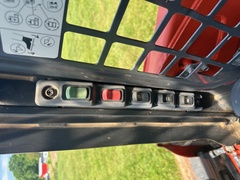 2017 KUBOTA SSV65 - Image 9