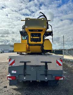 2015 GROVE GMK 3060 - Image 4