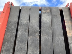 2004 NEW HOLLAND BR740 - Image 14