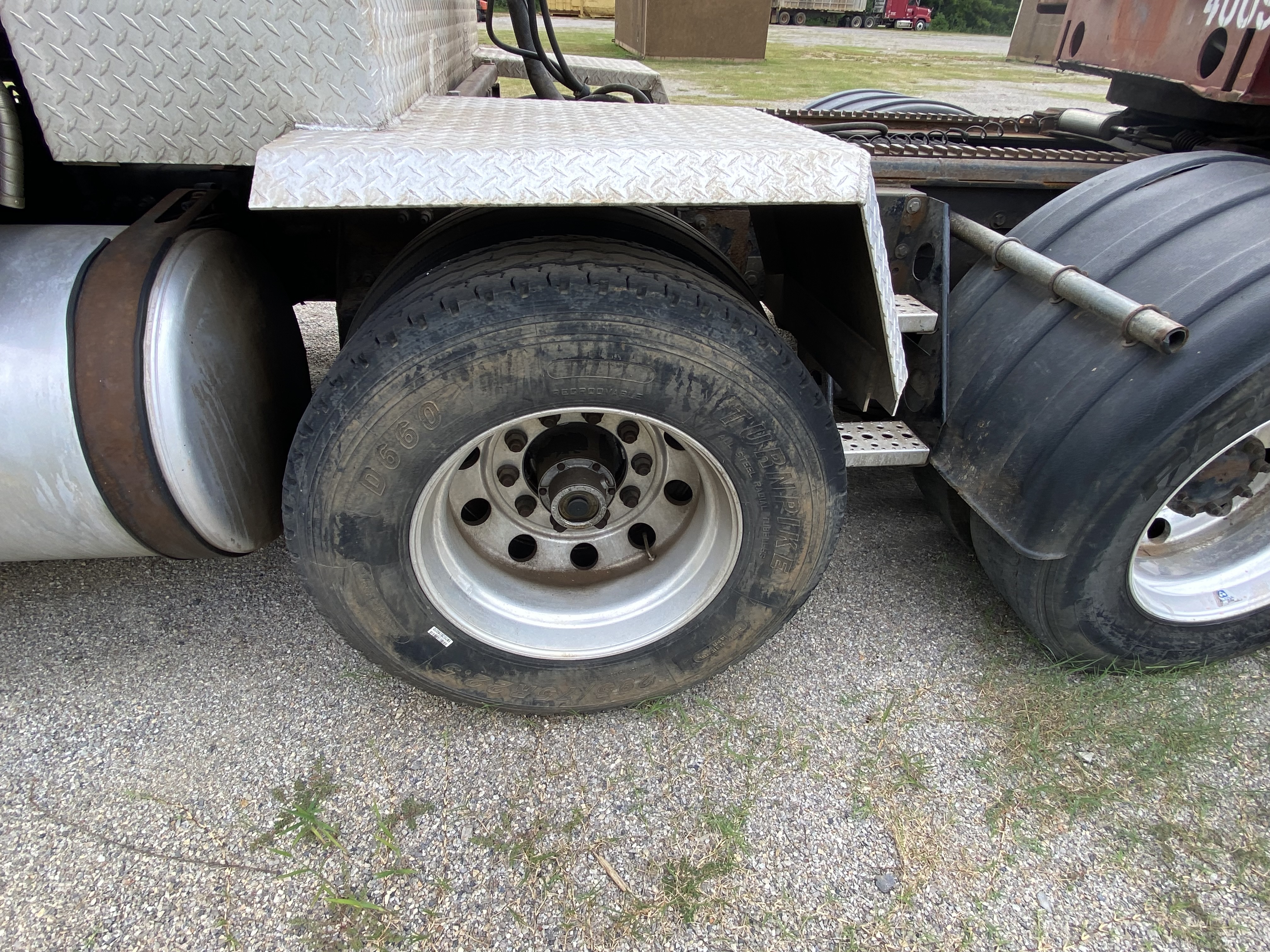 2013 FREIGHTLINER Coronado SD - Image 19