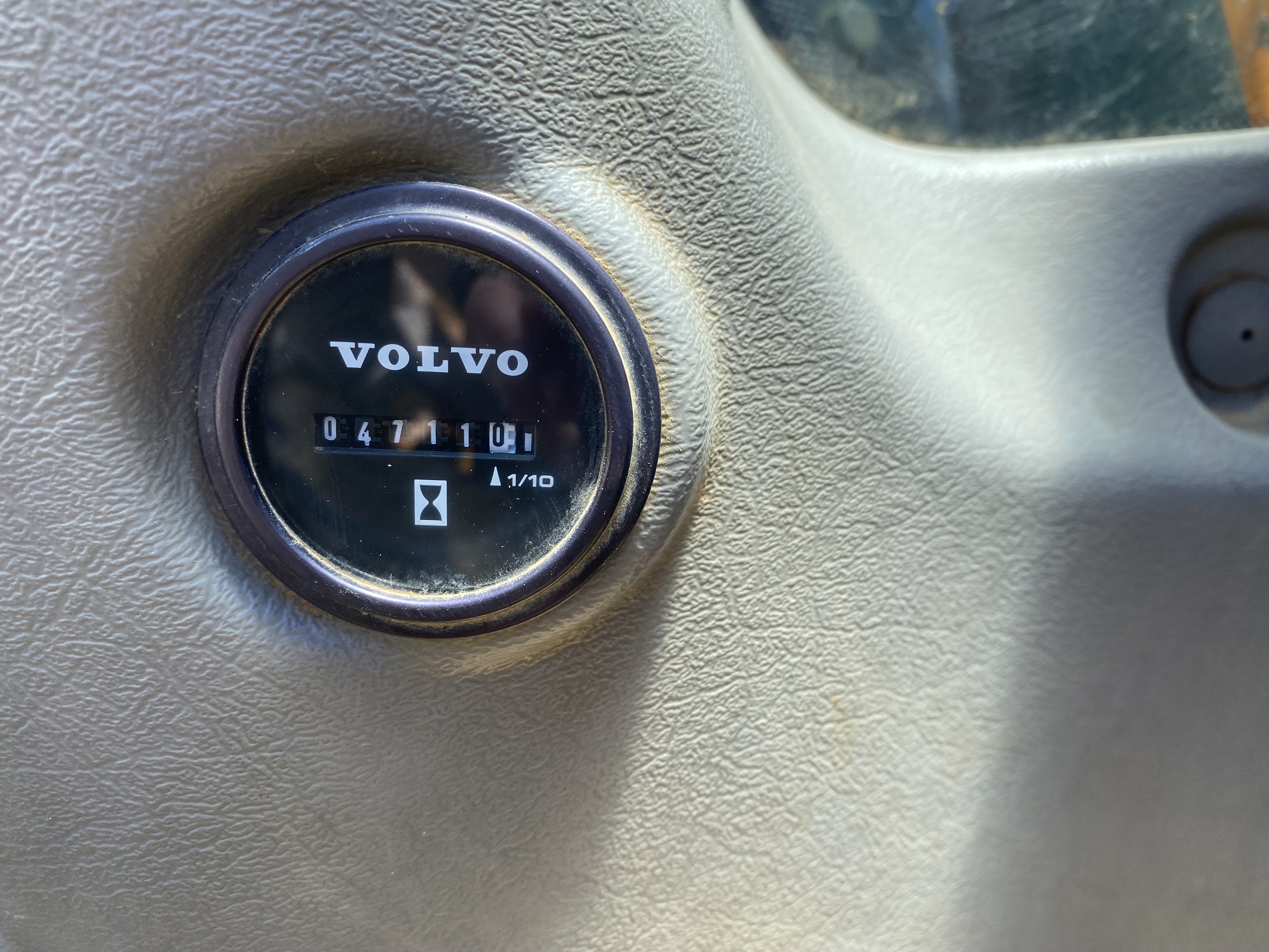 2016 VOLVO EC220E - Image 18