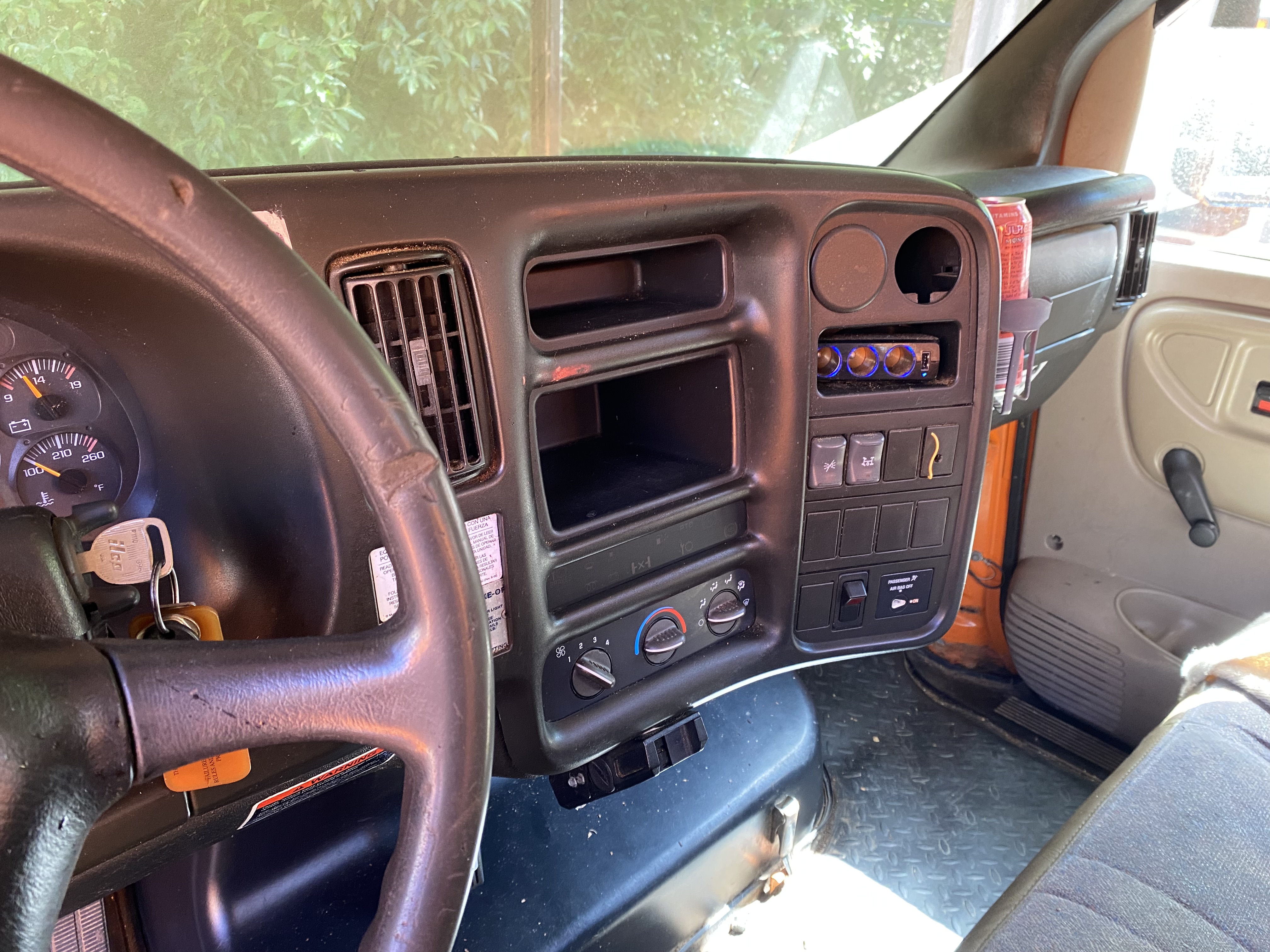 2009 GMC C7500 - Image 14