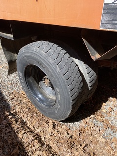 2009 GMC C7500 - Image 9