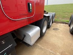 2017 PETERBILT 567 - Image 10