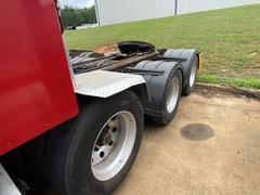 2017 PETERBILT 567 - Image 7