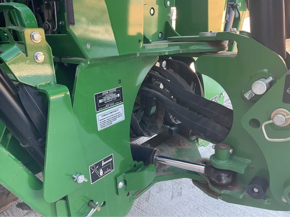 2022 JOHN DEERE 3046R compact - view 12 of 15