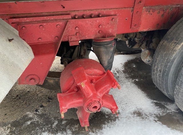 1985 AUTOCAR Tri-Axle - view 9 of 18