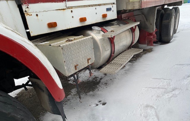 1985 AUTOCAR Tri-Axle - view 10 of 18