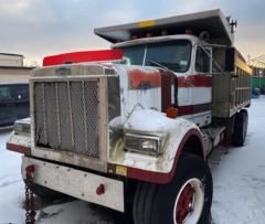 1985 AUTOCAR Tri-Axle - Image 5