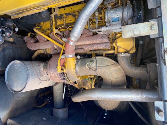 2010 DEERE 644K - view 10 of 16