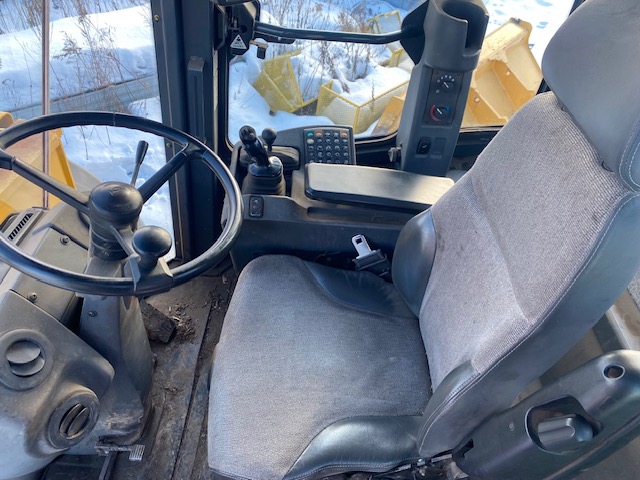 2010 DEERE 644K - view 16 of 16