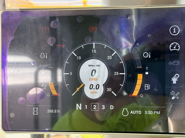 2021 CASE 621G ZBAR - view 14 of 15