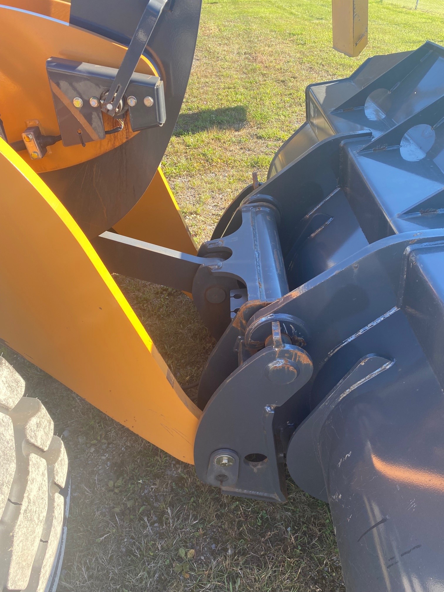 2021 CASE 621G ZBAR - view 9 of 15