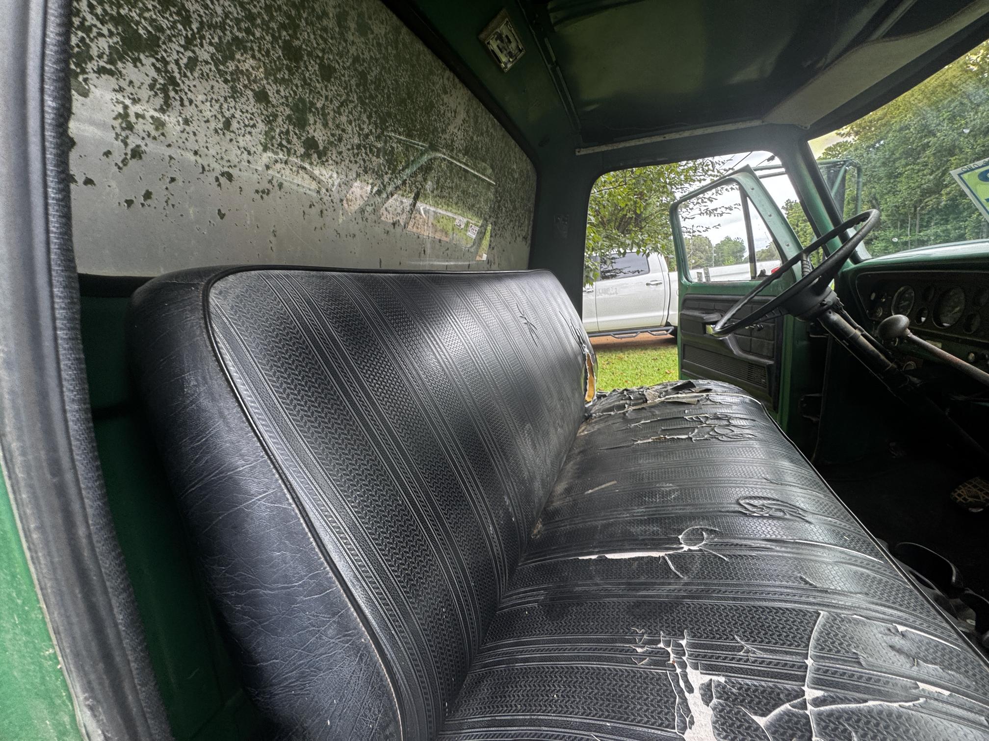 1978 FORD F700 - Image 18