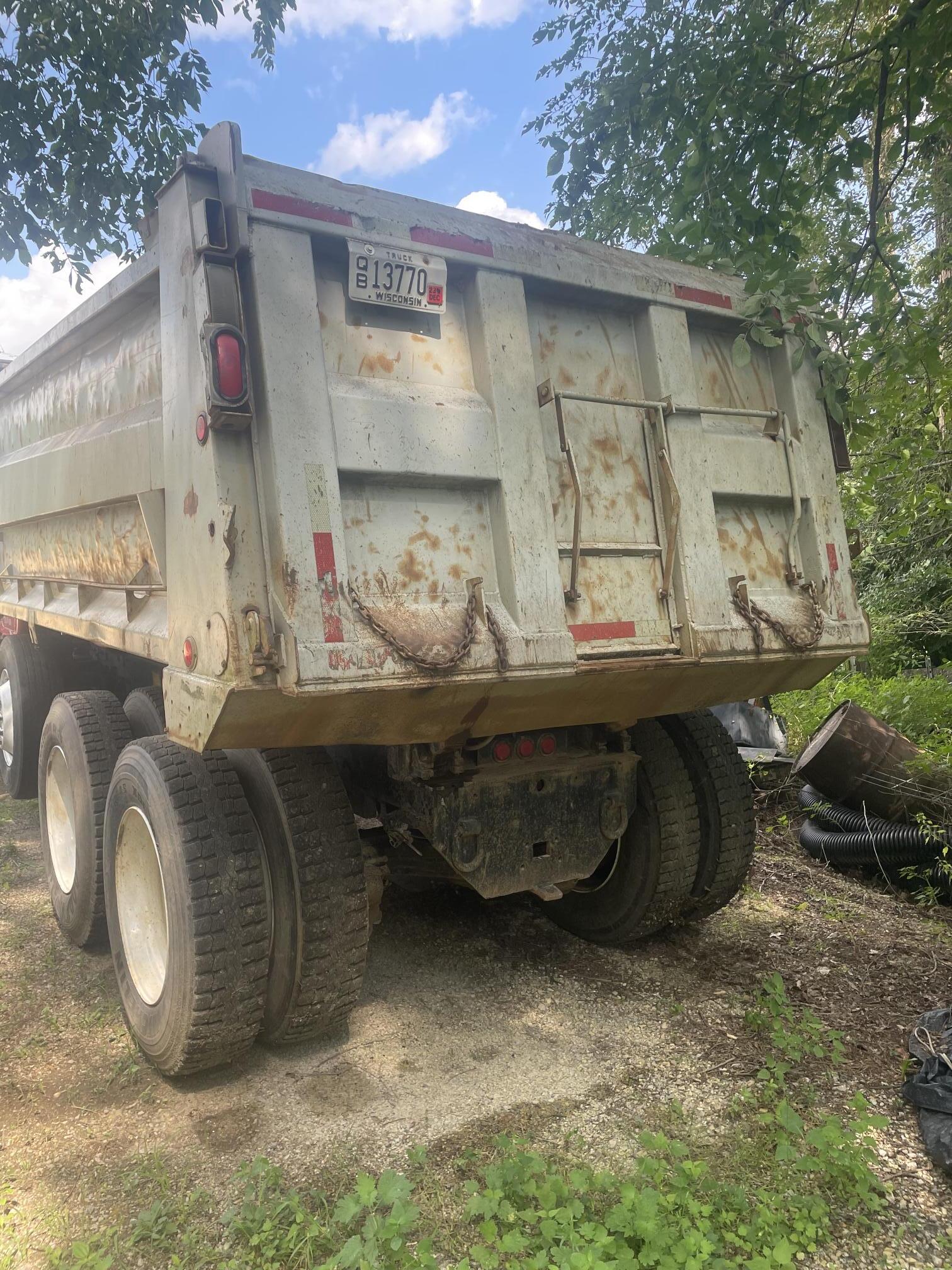 1995 MACK RD688S - view 12 of 29