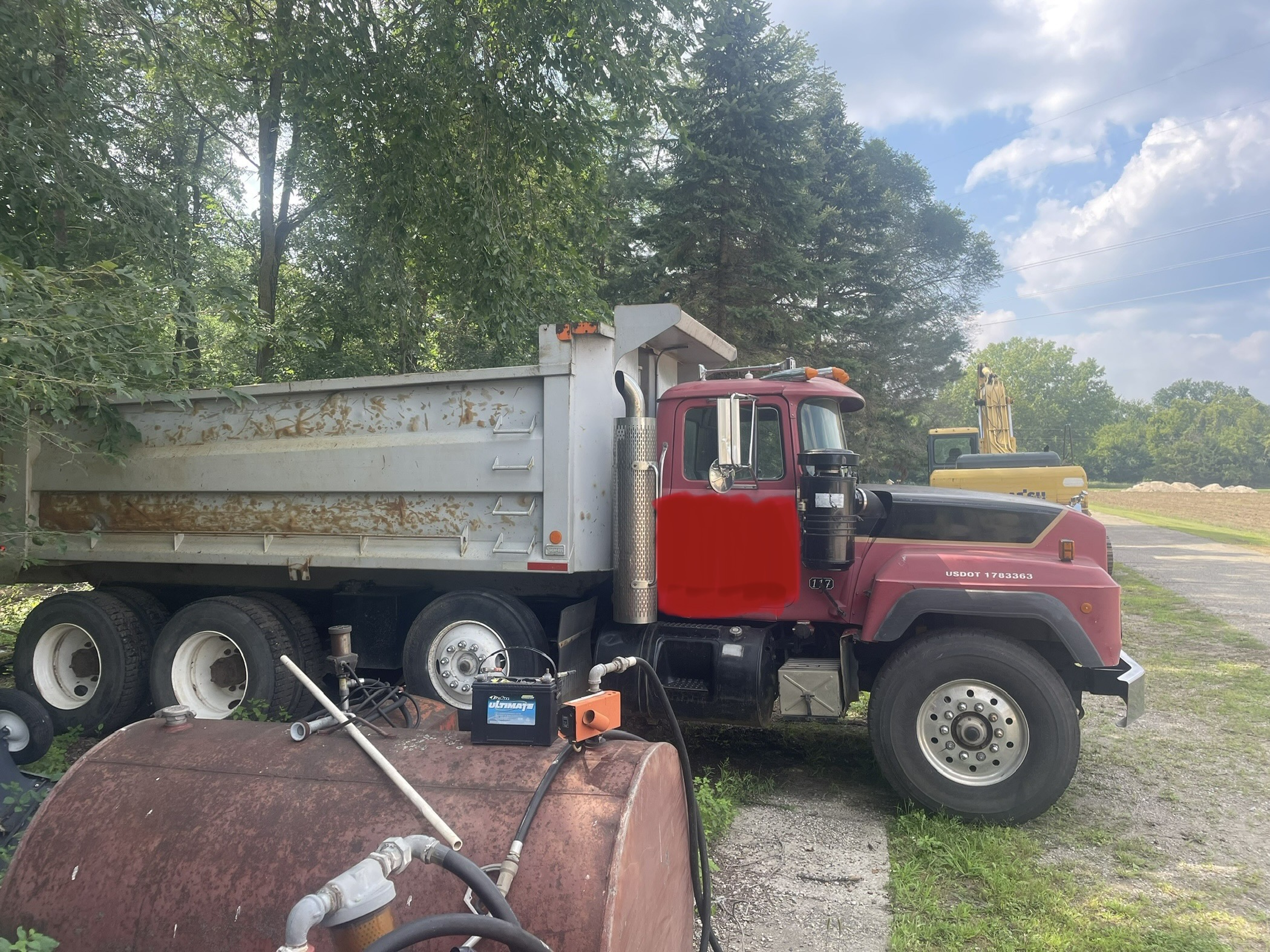 1995 MACK RD688S - Image 2