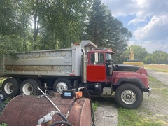 1995 MACK RD688S - Image 2