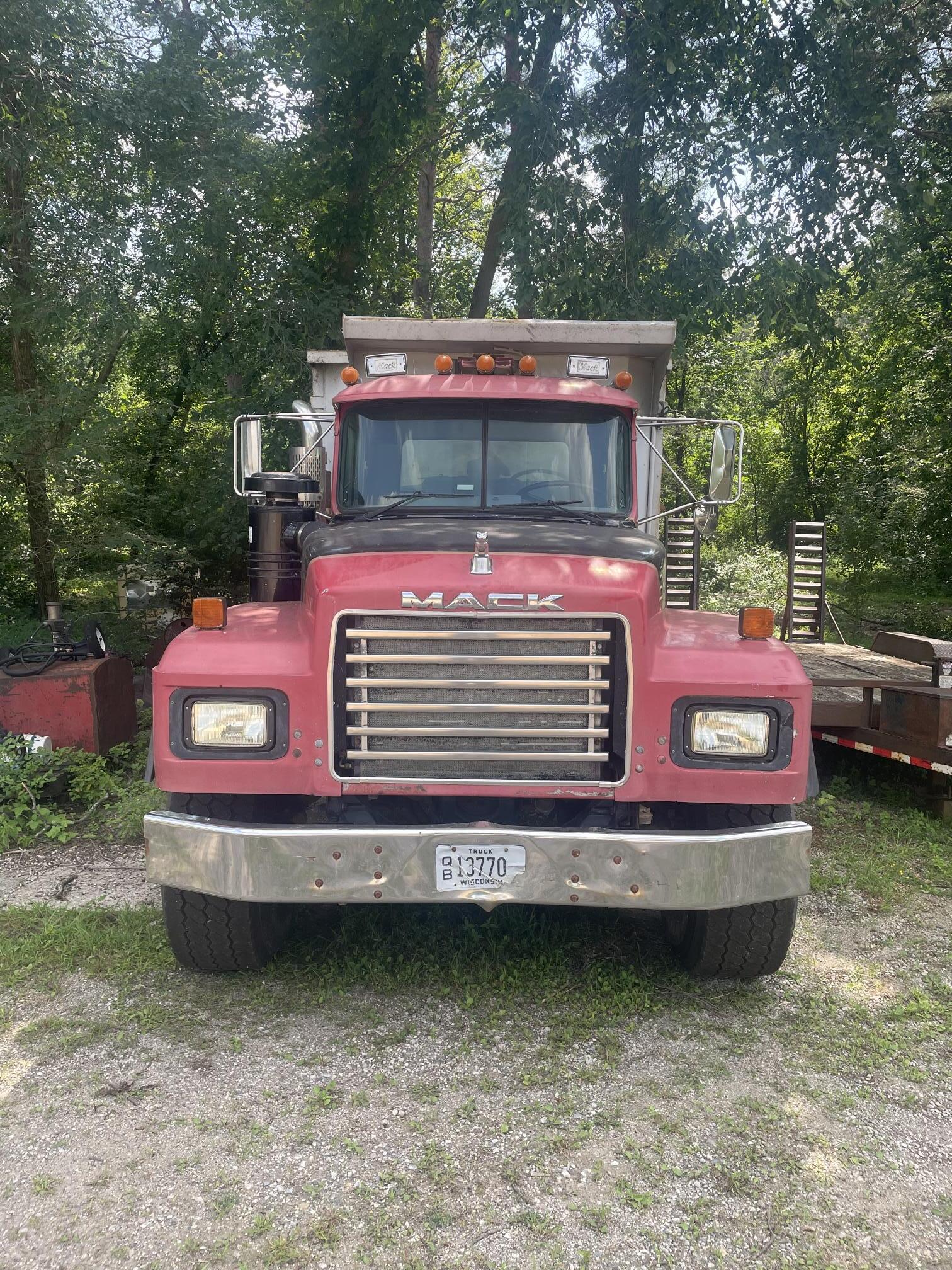 1995 MACK RD688S - view 8 of 29