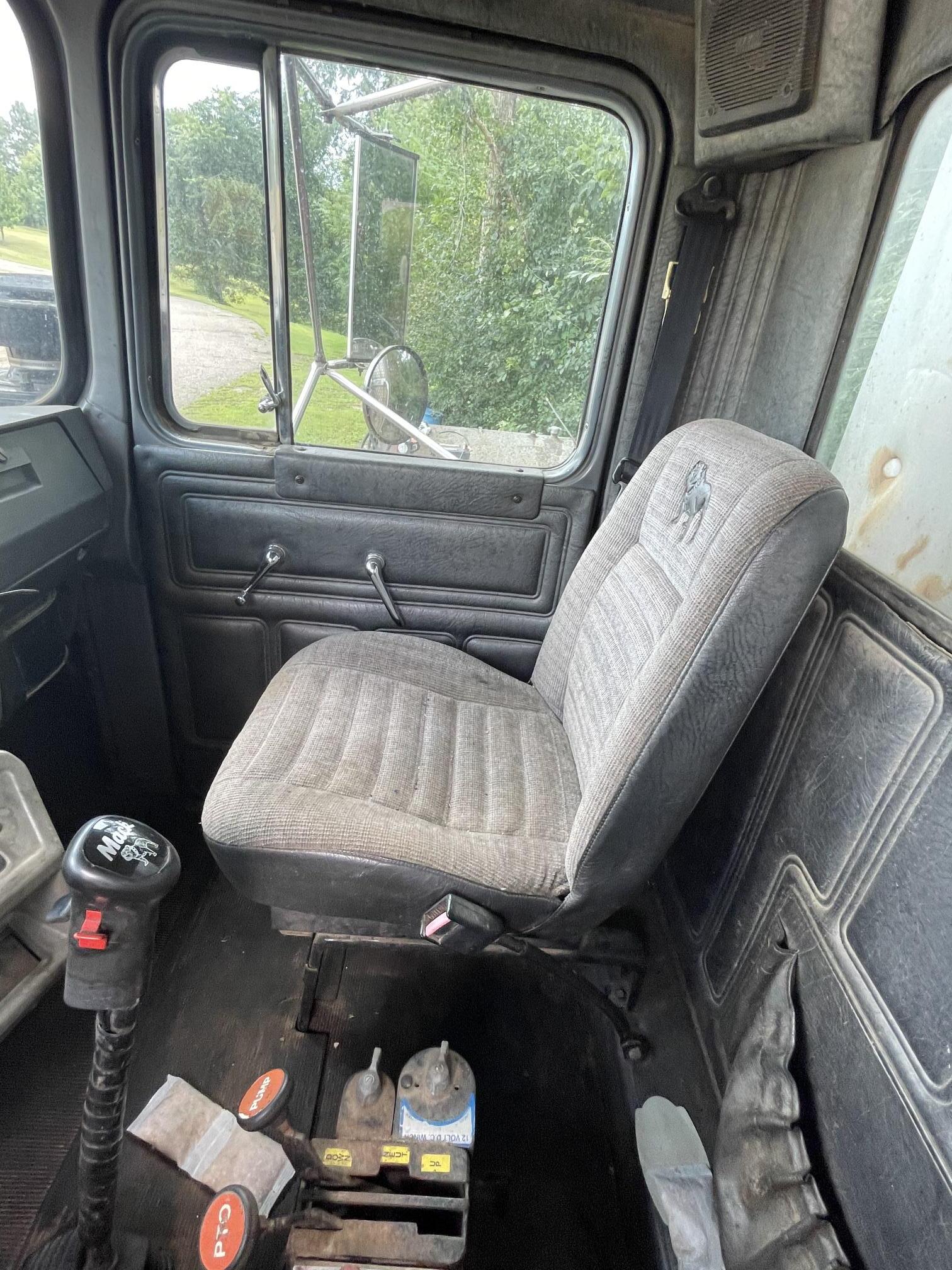 1995 MACK RD688S - Image 21