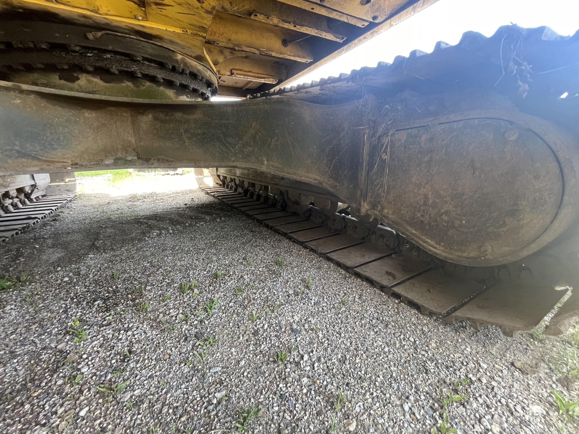 2003 KOMATSU PC200 LC7 - Image 17