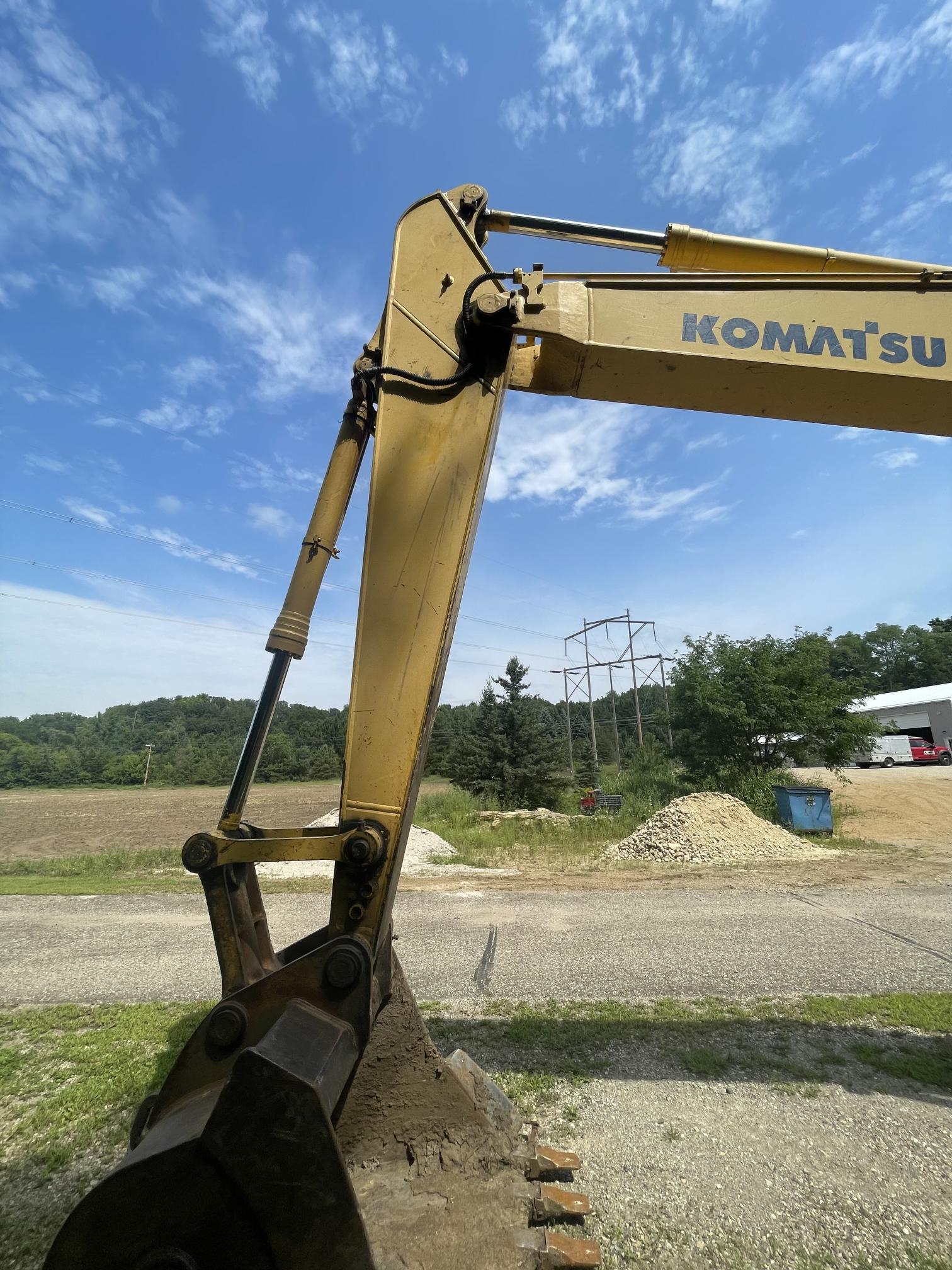2003 KOMATSU PC200 LC7 - view 13 of 29